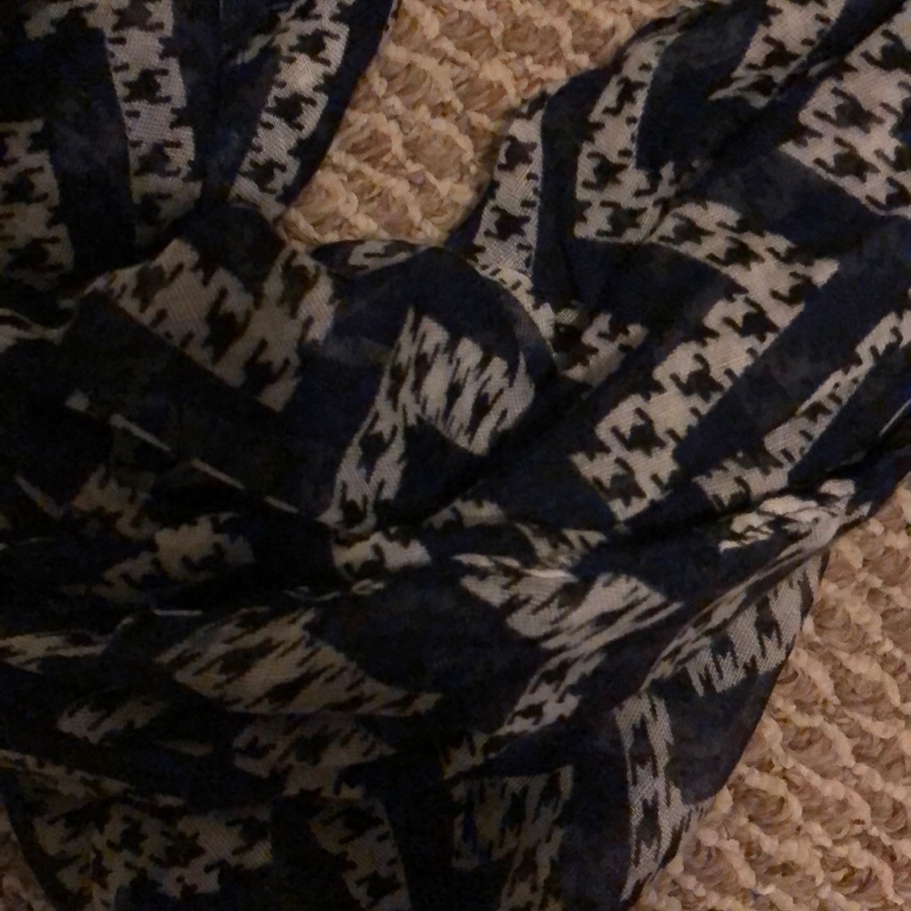 Infinity Scarf - Picture 2 of 2